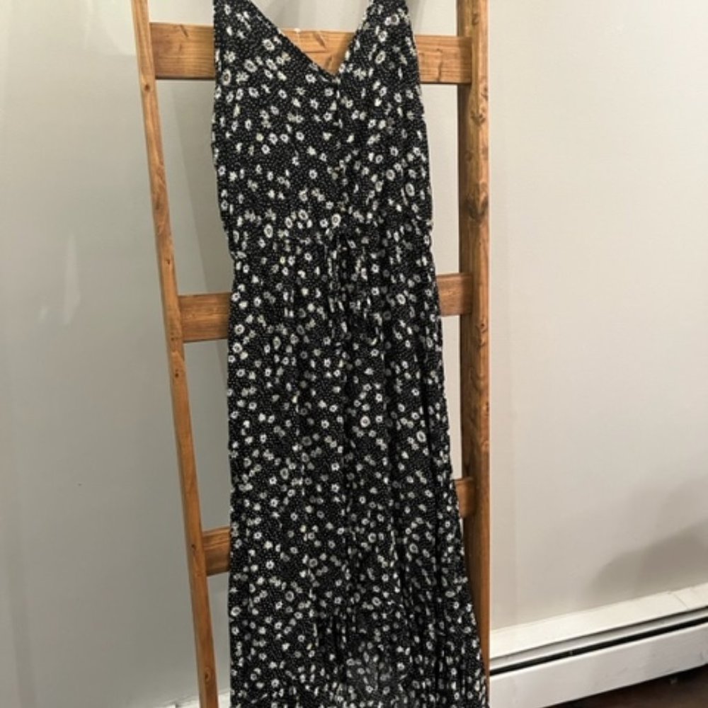 V-neck Tank Midi Dress - Medium